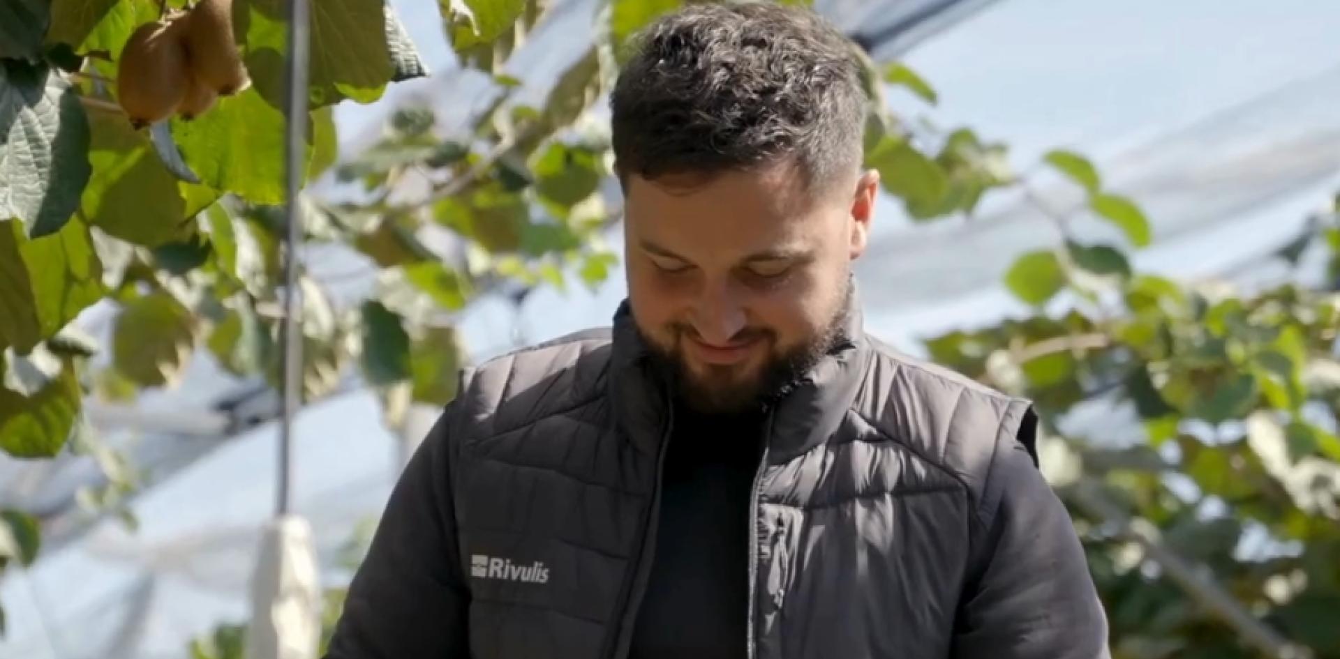 Comment l'irrigation de précision aide les vergers à s'adapter à la hausse des températures